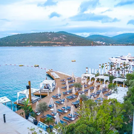 Kuum & Hotel 5*