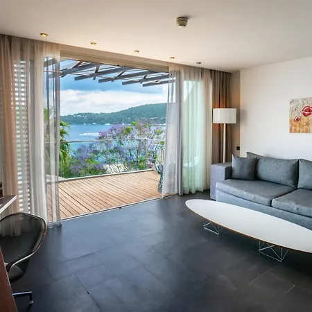 Kuum & Hotel 5*