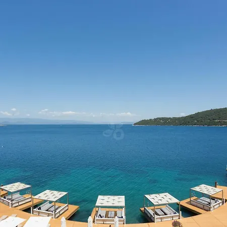 Ξενοδοχείο Kuum & 5*
